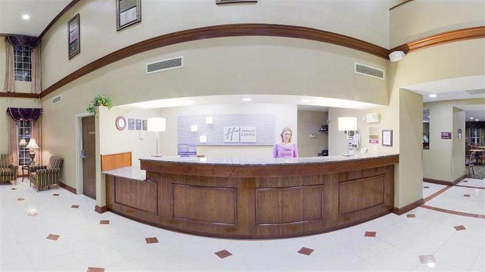 Holiday Inn Express Prince Frederick By Ihg Εξωτερικό φωτογραφία