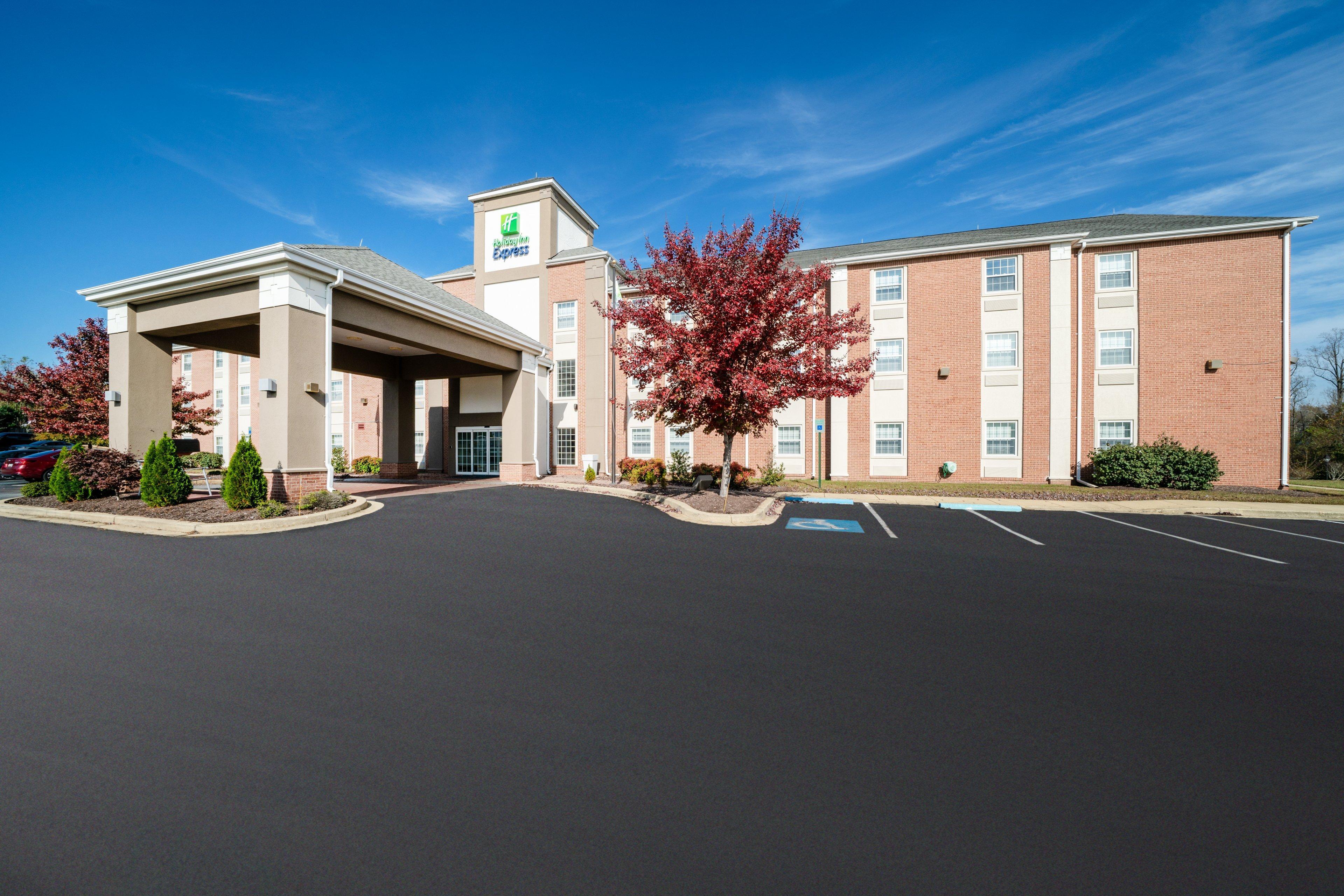 Holiday Inn Express Prince Frederick By Ihg Εξωτερικό φωτογραφία