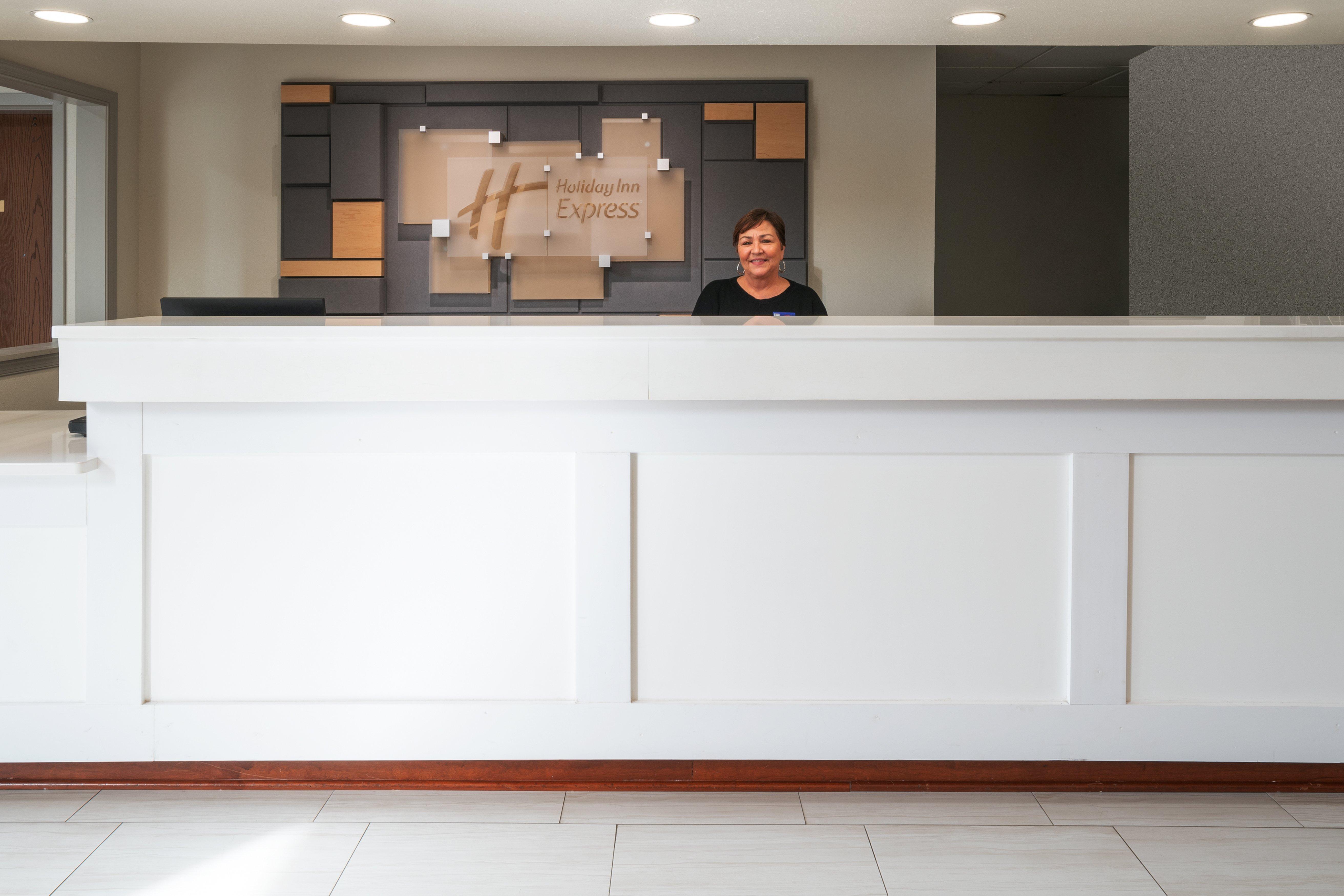 Holiday Inn Express Prince Frederick By Ihg Εξωτερικό φωτογραφία
