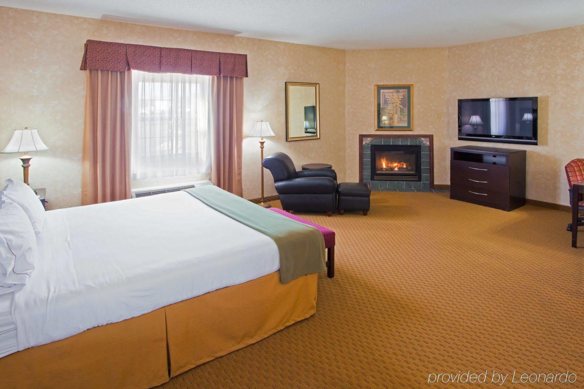 Holiday Inn Express Prince Frederick By Ihg Δωμάτιο φωτογραφία