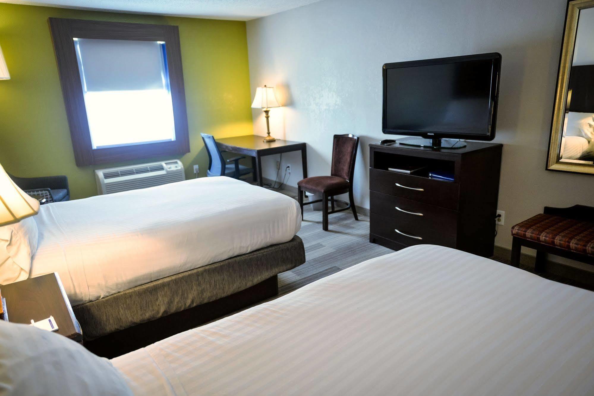 Holiday Inn Express Prince Frederick By Ihg Εξωτερικό φωτογραφία